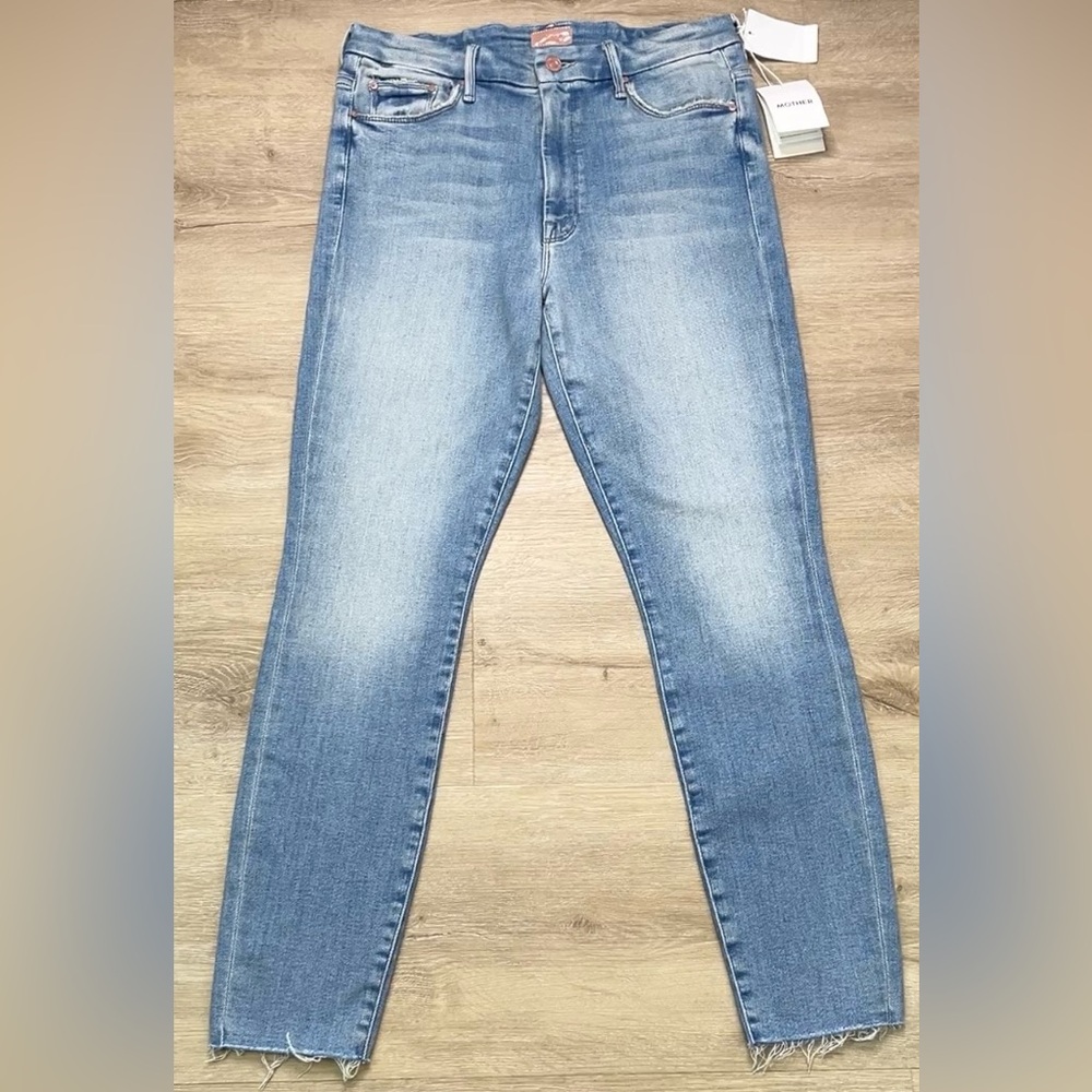 Mother Jeans The Looker High Waisted Ankle Skinny Color: Au Revoir